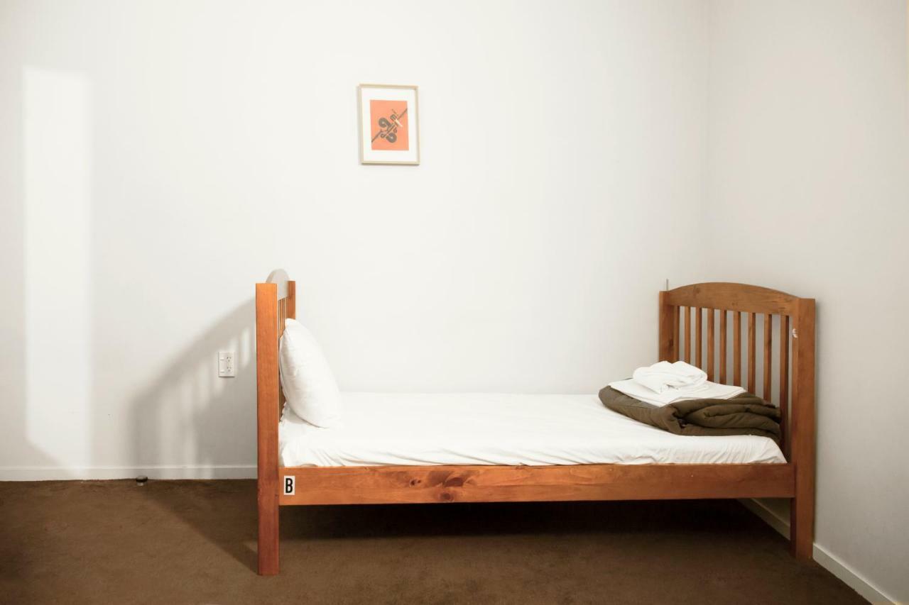 Laneway Backpackers Hostel Wellington Bagian luar foto
