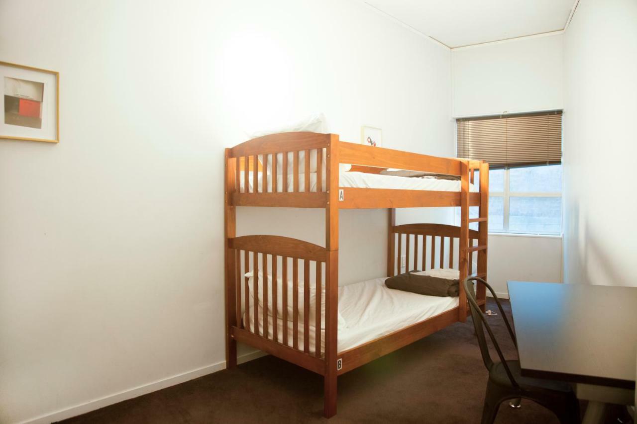 Laneway Backpackers Hostel Wellington Bagian luar foto
